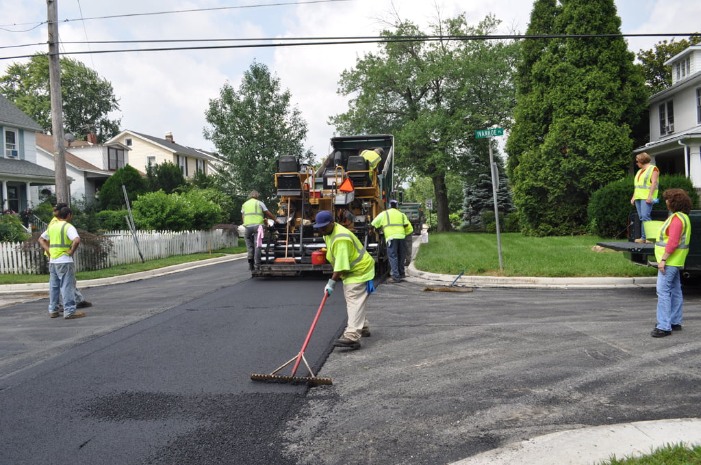 Gray and Son is one of the best asphalt paving contractors in Maryland providing residential and commercial paving and resurfacing.